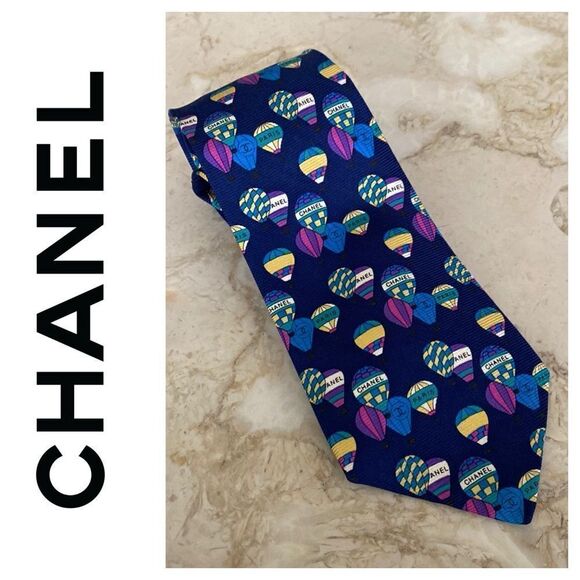Authentic CHANEL 100% Silk Tie Multi-Colour Monogram Hot Air Balloons Rare - Picture 1 of 8